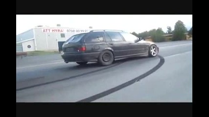 Bmw 325 Tds with a Big Turbo