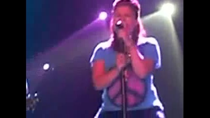 Kelly Clarkson Cry Live Freedom Hall, Louisville, Kentucky August 2009 
