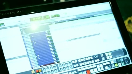 Solo Feat. Foams & Treyolaa - Break It Down