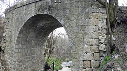 Стар каменен мост Стрелча.mp4