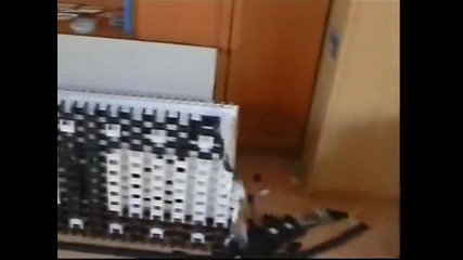 17.560 dominoes !!! 