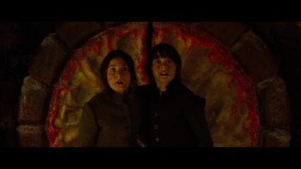 Hansel and Gretel:witch Hunters Official Movie Trailer