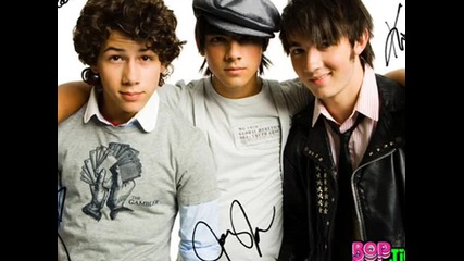 Превод!!!jonas Brothers - Hold On