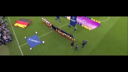 Химна на Италия в изпълнение на националният отбор по футбол.