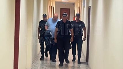 Шефът на ВиК-Бургас и задържаният служител на дружеството обжалват постоянния си арест