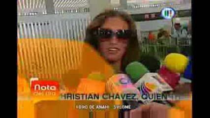 Anahi En Aeropuerto Apoya A Christian Chavez En Su Divorcio