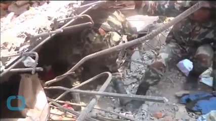 Rescuers Step up Hunt for Bodies in Quake-hit Nepal Trekking Village