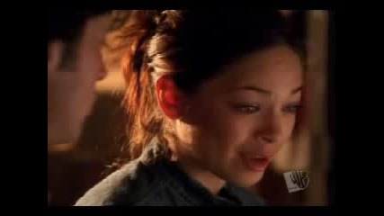 Smallville - So Far Away 