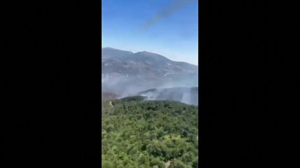 Огромни горски пожари бушуват в Турция