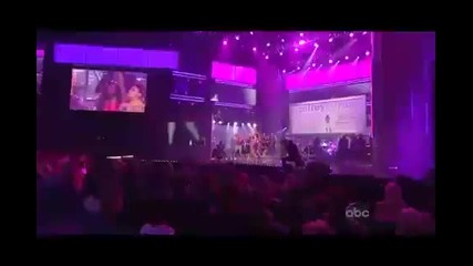 miley cyrus - fly on the wall [she is so crazy ;d ]