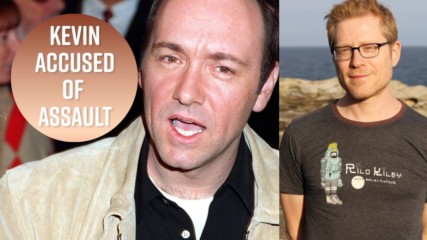 Kevin Spacey comes out as gay at worst possible time
