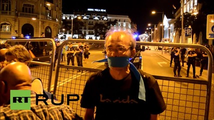 Spain: Madrid protesters defy gag-law as new legislation comes into action