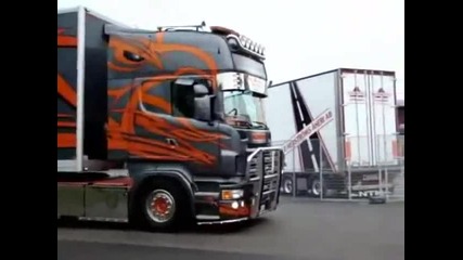 scania v8 40 years 1969 - 2009 