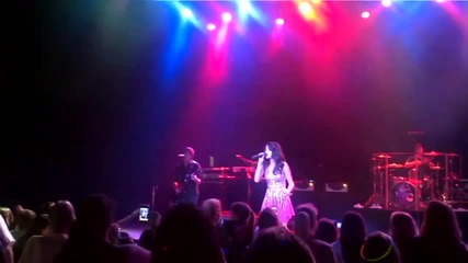 Selena Gomez - I Love You Like a Love Song - Live - Costa Mesa, Ca in Hd