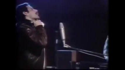 Queen - Flash