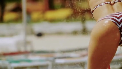 Andreea Banica - Love in Brasil 