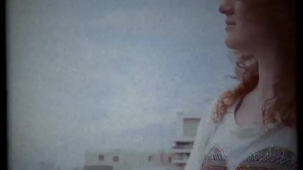 Falso Coral - Still on the Race Lyric Video