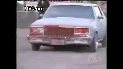 Gets Hit By A Car от Criss Angel 