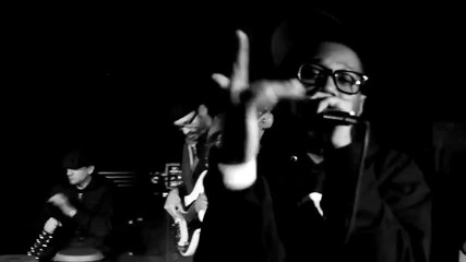 elzhi - Halftime