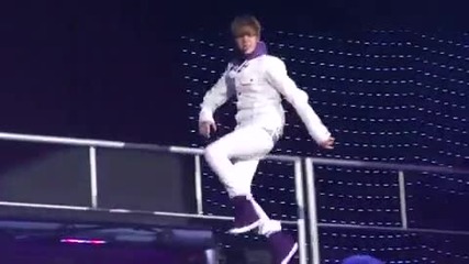 Justin Bieber - Bigger [madison Square Garden, My World Tour]
