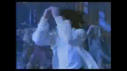 B памет на починалия Michаel Jackson.