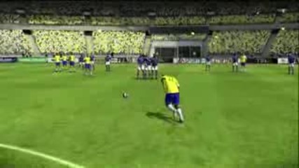 Fifa 09 - Roberto Carlos vs France 1997 Goal