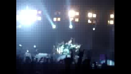(22.12.09) Three days grace - Animal I Have Become Live in Quebec 