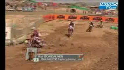 Mx2 A rider falls at the start Spain 2009 