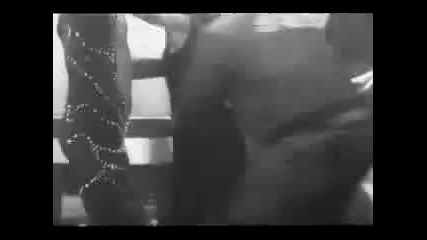 Robbie Williams - Let Me Entertain You 