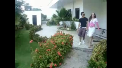 Avril Lavigne Girlfriend