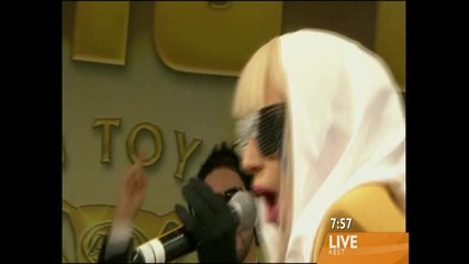 Lady Gaga - Just Dance (live on Sunrise),  Високо качество