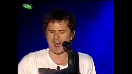 Muse - Resistance (live @ Rock in Rio 2010) 3/6 