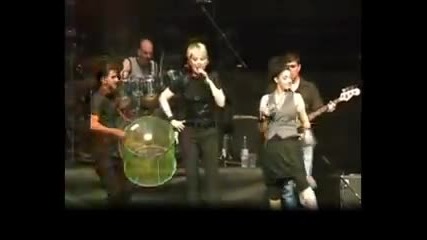 Lepa Brena - Dama iz Londona, Arena, Zagreb 13. 06. '09