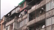 Мъж заплаши да скочи от 5-ия етаж в Стара Загора
