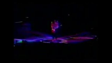 Kiss - Hide Your Heart (Live - 1990)