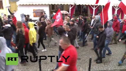 Poland: "No to Islamisation," say anti-refugee protesters in Plock
