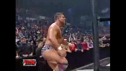 Wwe December to Dismember 2006 - Matt Striker vs Balls Mahoney 