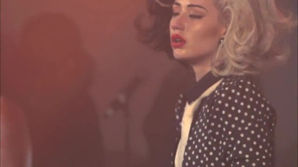 Iggy Azalea - Change Your Life ( Vevo Halloween )