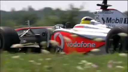 Най-доброто от Lewis Hamilton и Jenson Button през 2011 [hd]