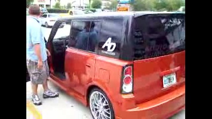 Wall Of Subs Scion Xb Flexing Store Front Windows.flv