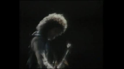 Queen - Another One Bites The Dust 