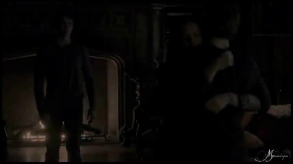 damon & elena // I can't give it up