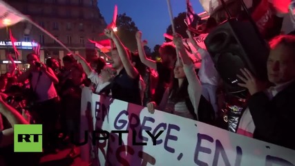 Greece: Parisians storm Place de Bastille in solidarity with Greek 'OXI' voters