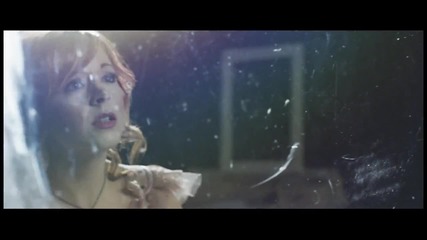 Lindsey Stirling Feat. Lzzy Hale - Shatter Me
