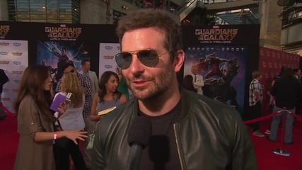 Интервю със звездата Брадли Купър на премиерата на филма Пазители на Галактиката (2014)