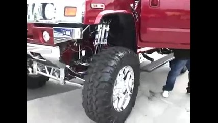 Cadillac Escalade and Lifted Hummer H2 