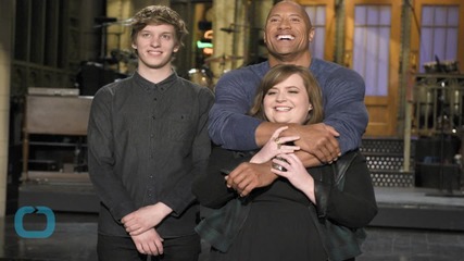 George Ezra Bring the Folk to 'SNL'
