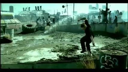 Papa Roach - She Loves Me Not