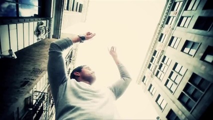 Delon - Put your hands up