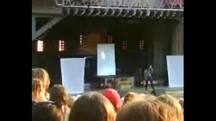 identified Album Tour - identified - S